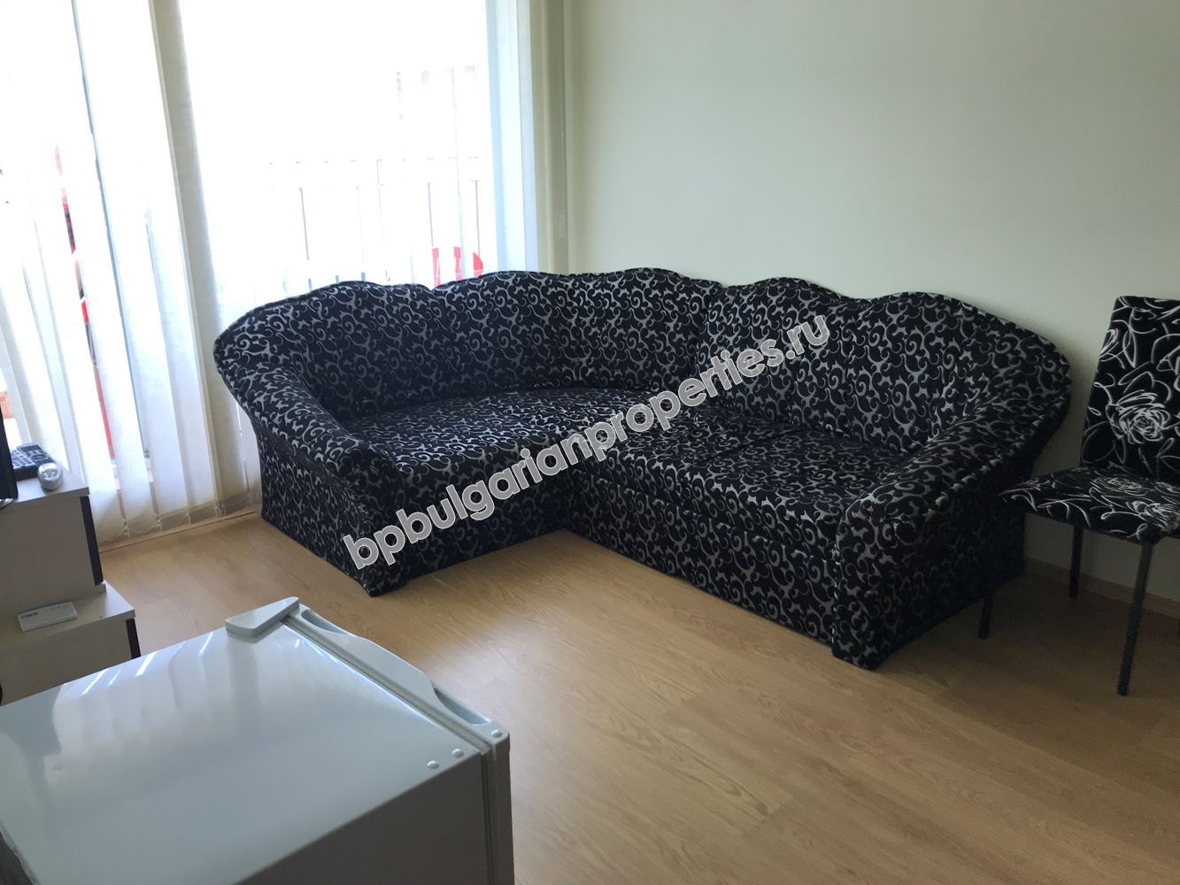 Выгодная меблированная квартира в закрытом комплексе близко от моря