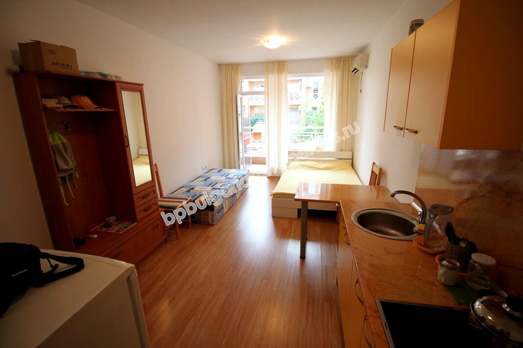 Меблированная студия экономичного класса на продажу в курорте Солнечный Берег