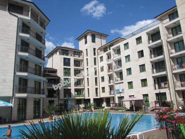 Меблированная двухкомнатная квартира на продажу в курорте Солнечный Берег