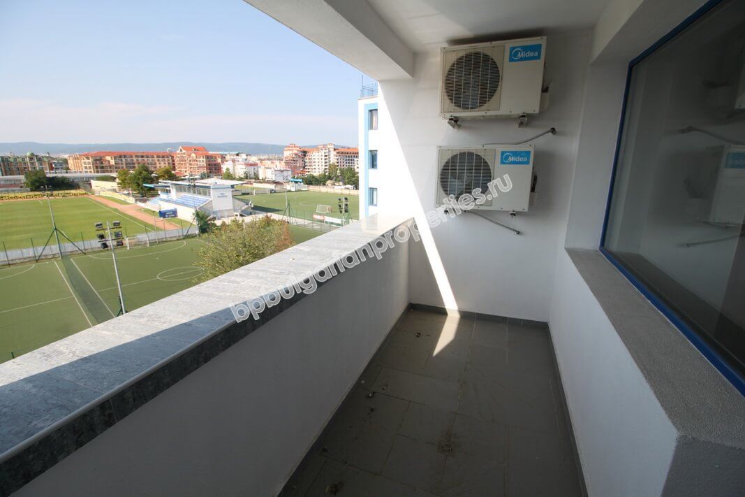 Просторная двухкомнатная квартира для продажи в городе Несебр