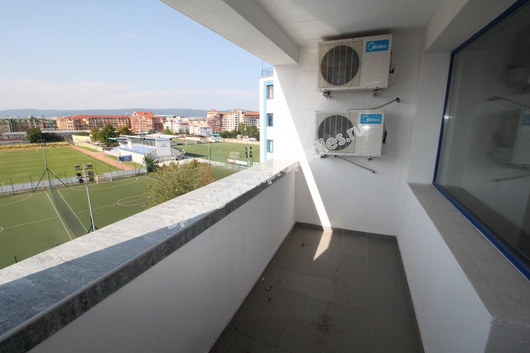 Просторная двухкомнатная квартира для продажи в городе Несебр