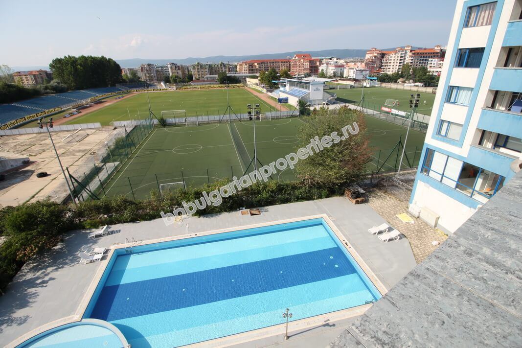 Просторная двухкомнатная квартира для продажи в городе Несебр