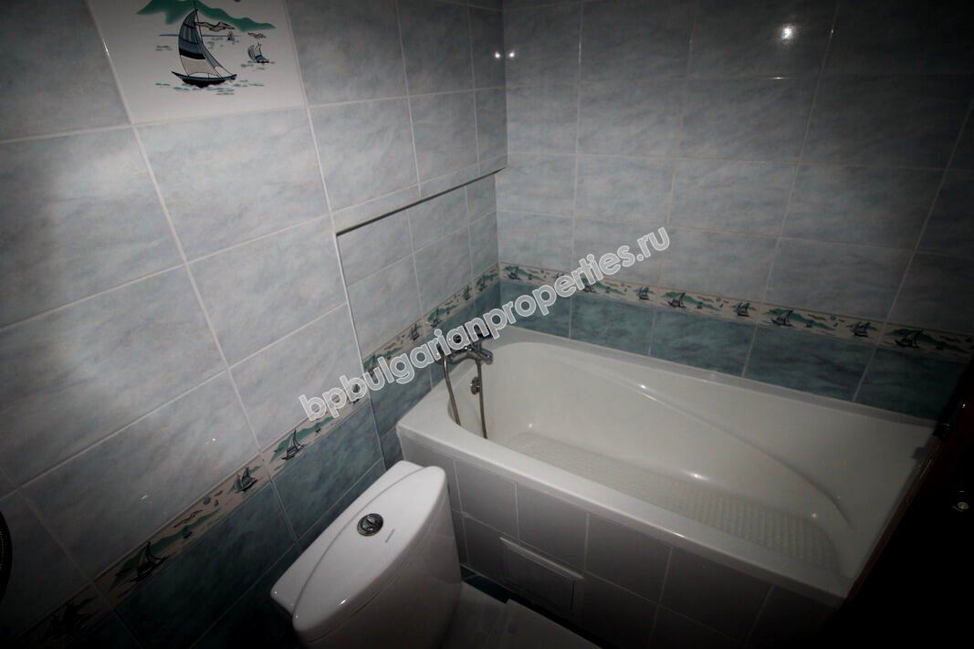 Просторная двухкомнатная квартира для продажи в городе Несебр