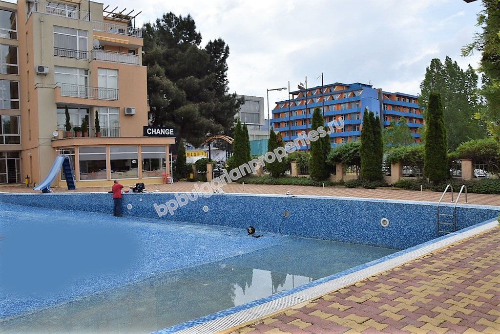 Меблированная студия близко к пляжу на продажу в курорте Солнечный Берег