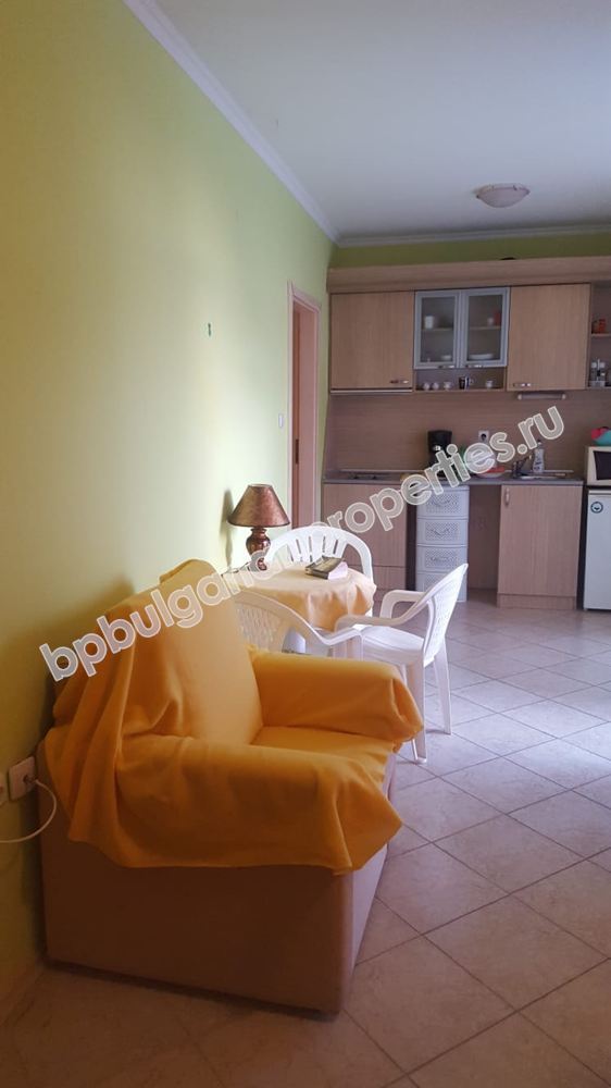 Меблированная студия близко к пляжу на продажу в курорте Солнечный Берег