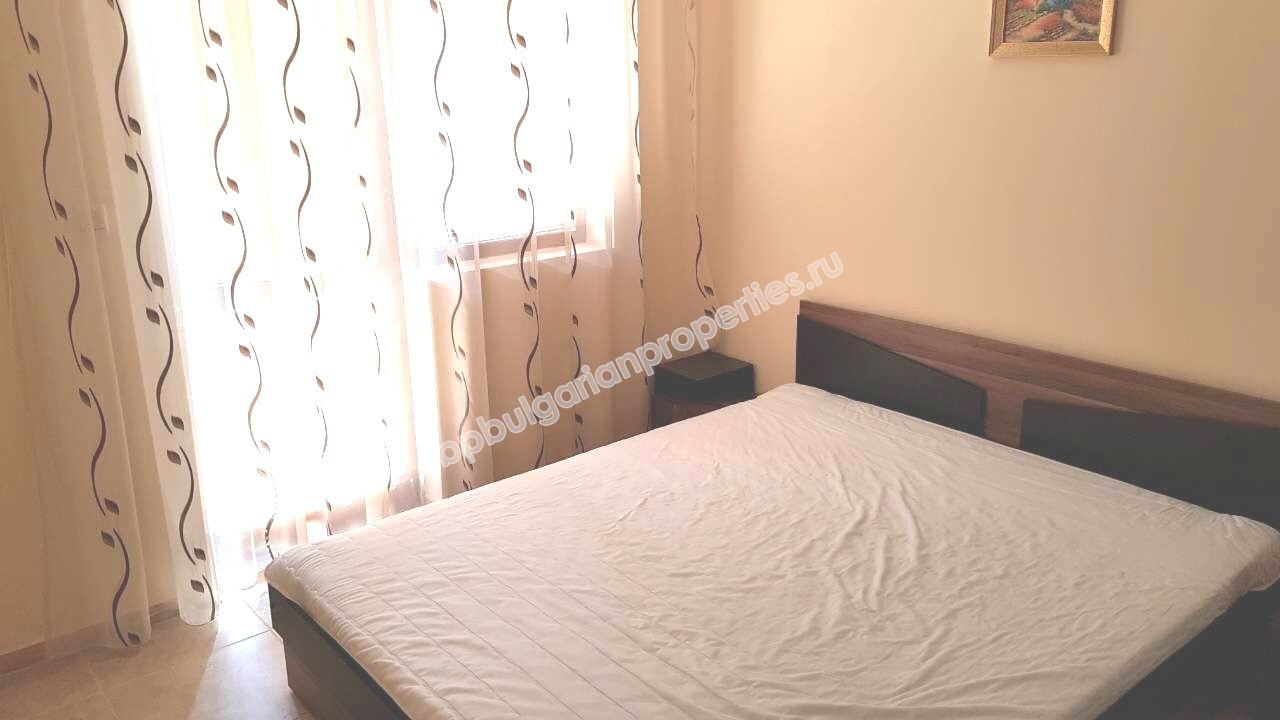 Меблированная трехкомнатная квартира близко к пляжу на продажу в курорте Равда