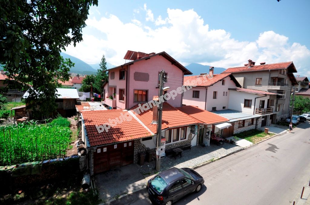 Просторная мебелированная студия на продажбу в горнолыжном курорте Банско