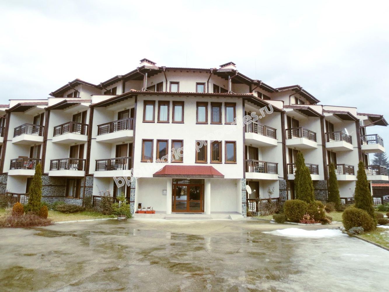 Просторная мебелированная студия на продажбу в горнолыжном курорте Банско