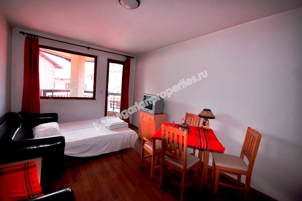 Просторная мебелированная студия на продажбу в горнолыжном курорте Банско