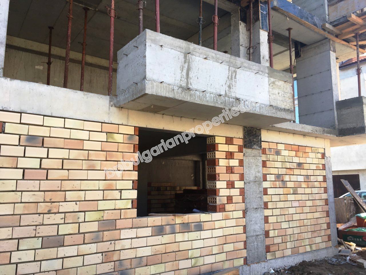 Квартиры в новом доме на продажу в квартале Черное море города Несебр