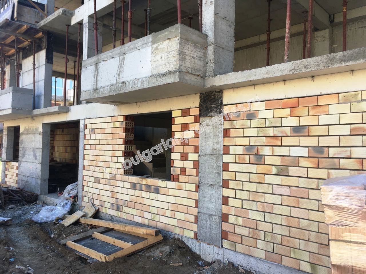 Квартиры в новом доме на продажу в квартале Черное море города Несебр