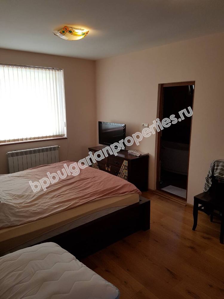 Работающий гостевой дом / гостиница на продажу в деревне вблизи города Троян Работающий гостевой дом / гостиница на продажу в деревне вблизи города Троян