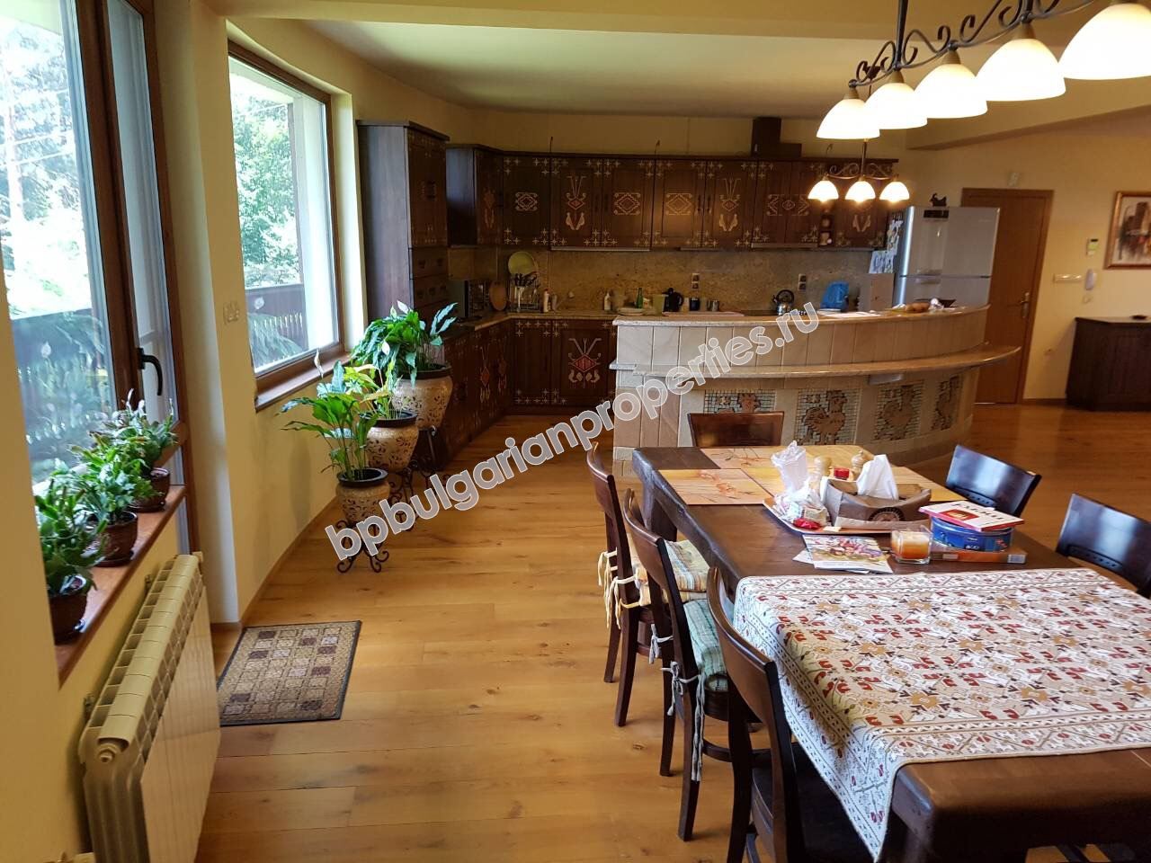 Работающий гостевой дом / гостиница на продажу в деревне вблизи города Троян Работающий гостевой дом / гостиница на продажу в деревне вблизи города Троян