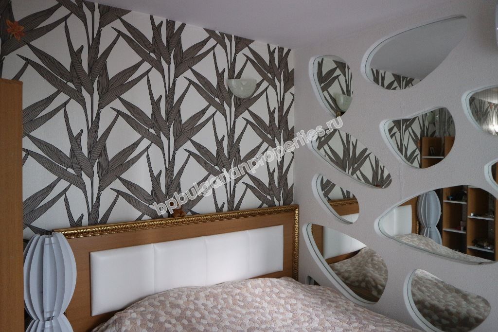 Люксовая меблированная студия на продажу в курорте Солнечный Берег