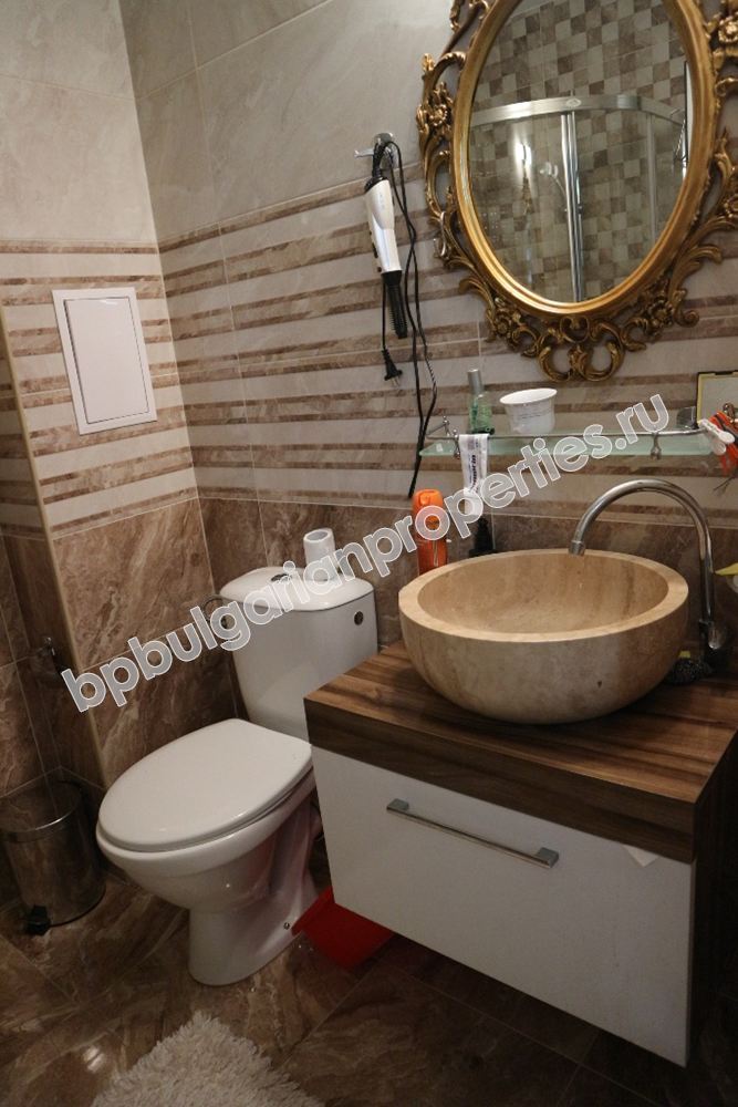 Люксовая меблированная студия на продажу в курорте Солнечный Берег