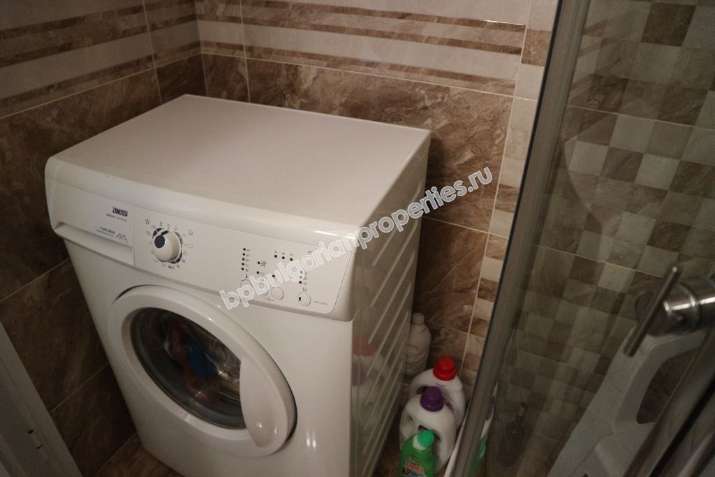 Люксовая меблированная студия на продажу в курорте Солнечный Берег