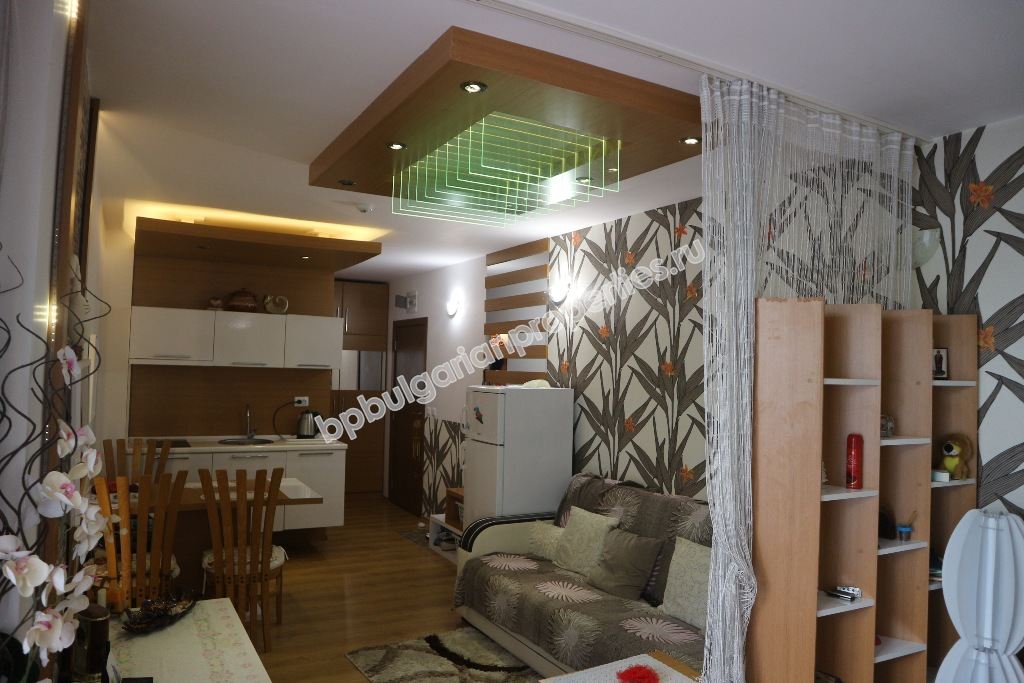 Люксовая меблированная студия на продажу в курорте Солнечный Берег