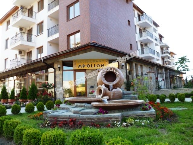 Меблированная квартира с тремя спальнями близко к пляжу на продажу в курорте Равда