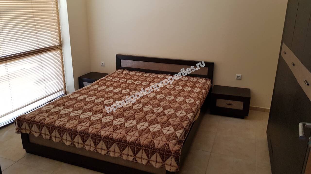 Меблированная квартира с тремя спальнями близко к пляжу на продажу в курорте Равда