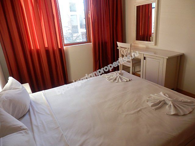 Меблированная двухкомнатная квартира близко к пляжу на продажу в курорте Солнечный Берег