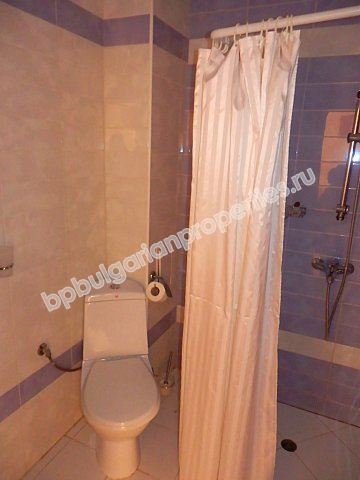 Меблированная двухкомнатная квартира близко к пляжу на продажу в курорте Солнечный Берег