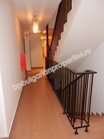 Меблированная двухкомнатная квартира близко к пляжу на продажу в курорте Солнечный Берег