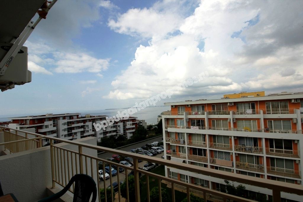 Меблированная студия с видом на море на продажу в курорте Святой Влас