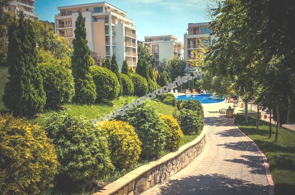 Меблированная студия с видом на море на продажу в курорте Святой Влас