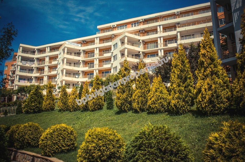 Меблированная студия с видом на море на продажу в курорте Святой Влас