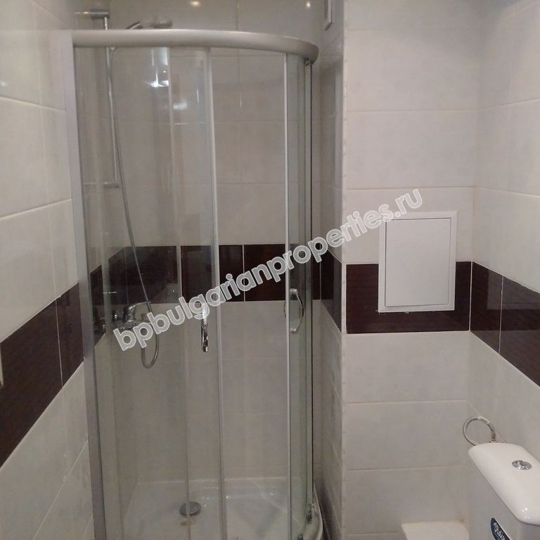 Новая двухкомнатная квартира на продажу близко к пляжу в городе Несебр