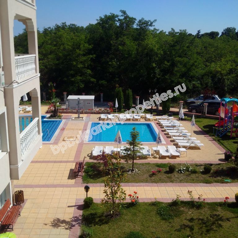 Новая двухкомнатная квартира на продажу близко к пляжу в городе Несебр