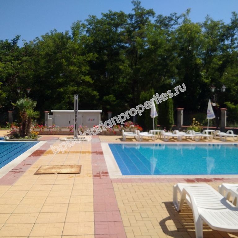 Новая двухкомнатная квартира на продажу близко к пляжу в городе Несебр