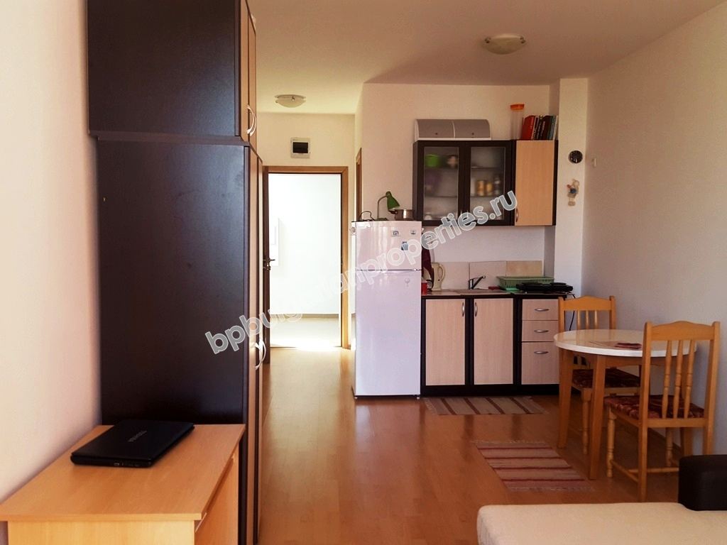 Меблированная студия экономичного класса на продажу в курорте Солнечный Берег