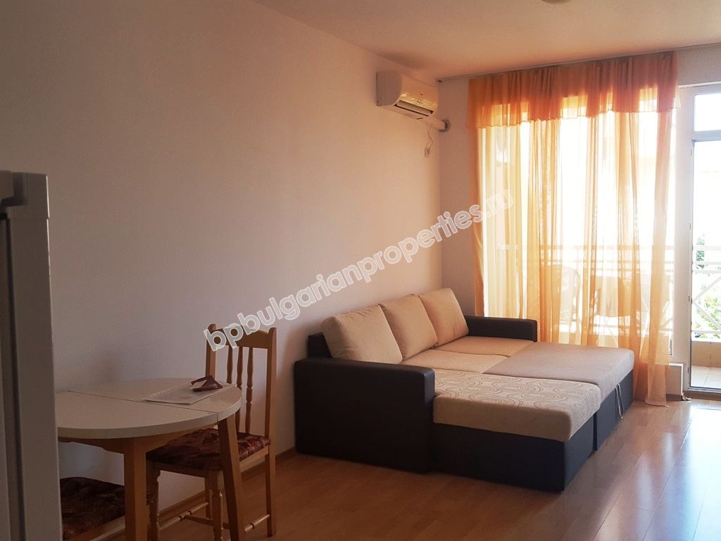 Меблированная студия экономичного класса на продажу в курорте Солнечный Берег