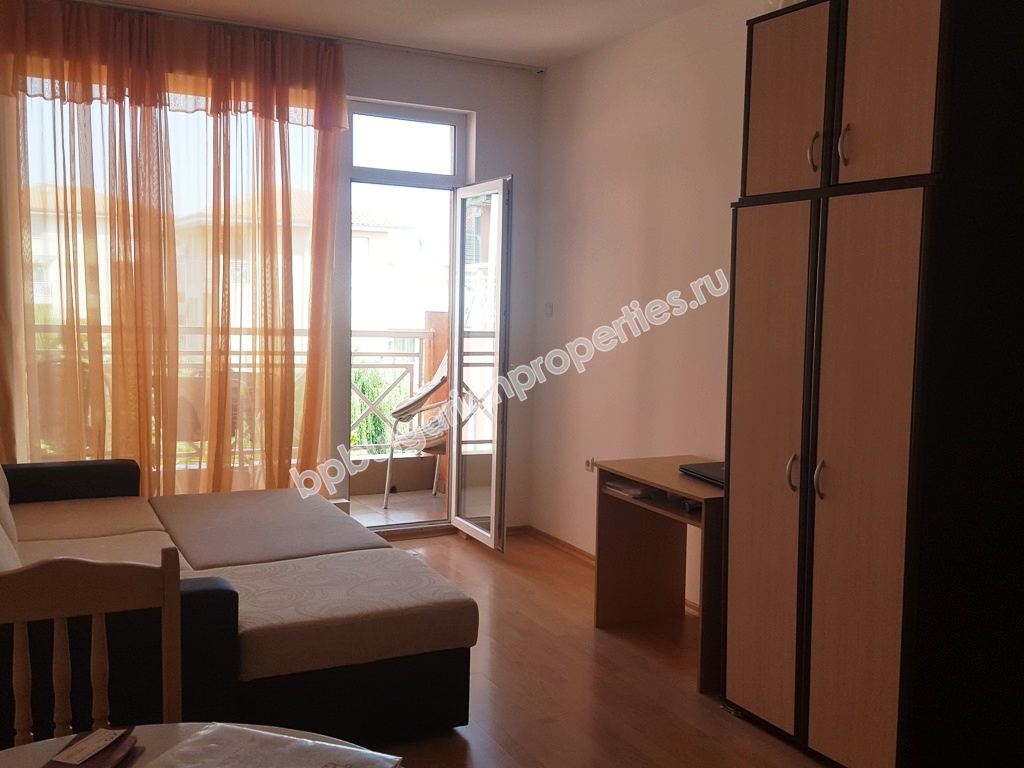 Меблированная студия экономичного класса на продажу в курорте Солнечный Берег