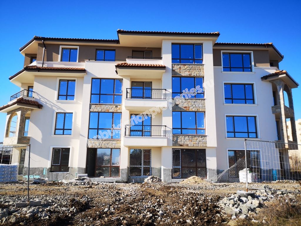 Жилой комплекс-люкс на берегу моря в Сарафово, Бургас Жилой комплекс-люкс на берегу моря в Сарафово, Бургас