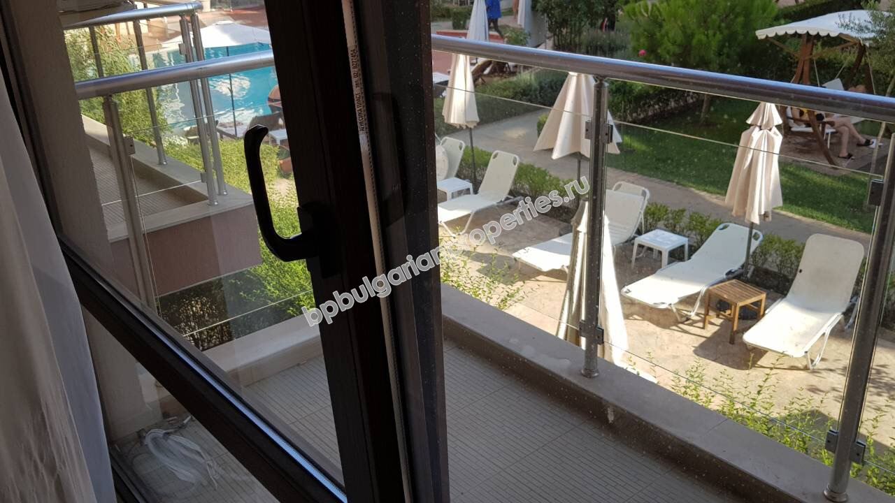 Шикарная меблированая двухкомнатная квартиры на продажу в элитном комплексе в курорте Солнечный Берег