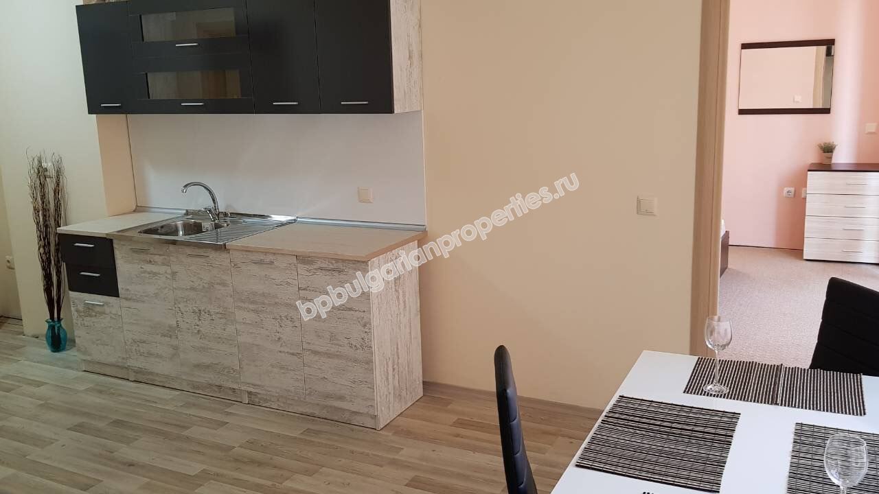 Шикарная меблированая двухкомнатная квартиры на продажу в элитном комплексе в курорте Солнечный Берег