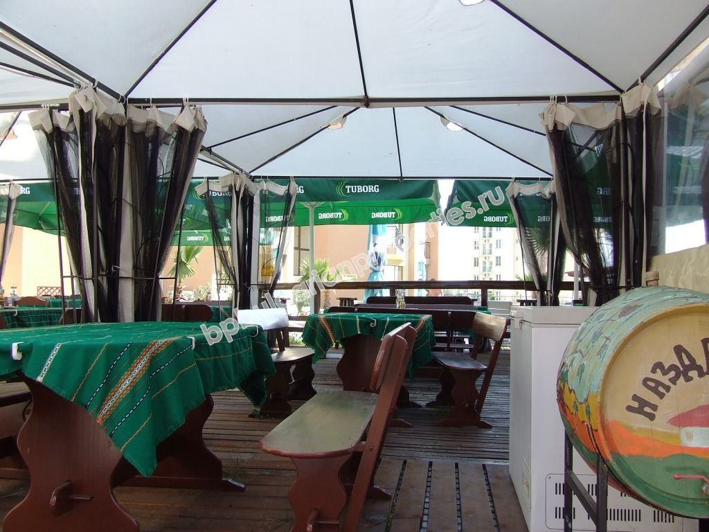 Меблированная двухкомнатная квартира близко к пляжу на продажу в курорте Солнечный Берег