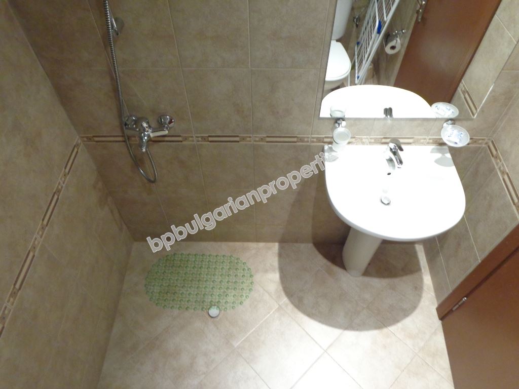 Большая двухкомнатная квартира в Святом Власе по выгодной цене