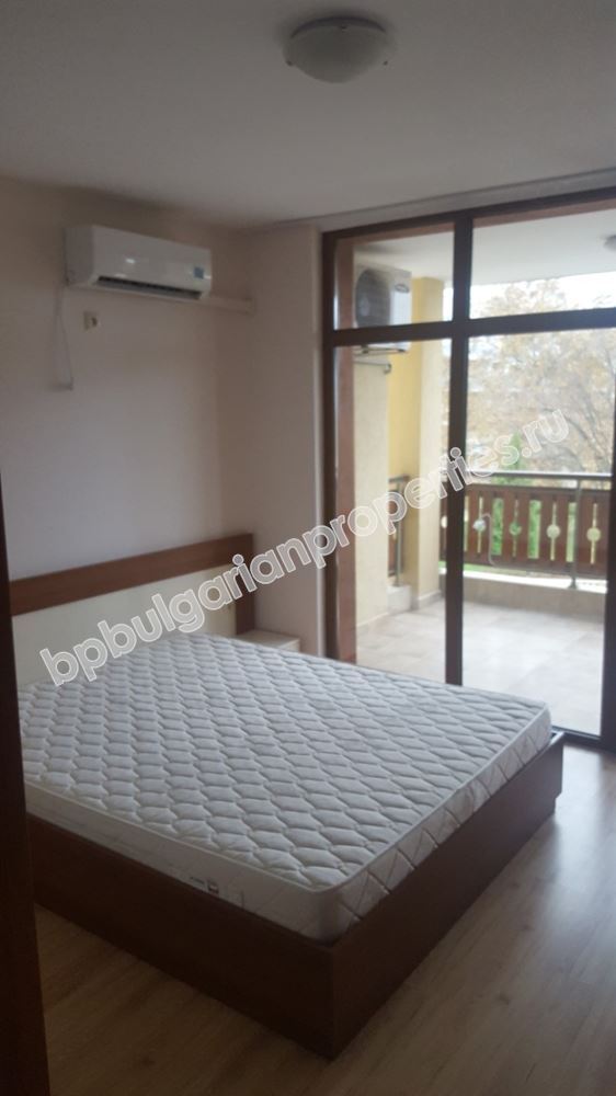 Меблированные апартаменты-люкс с видом на море рядом с пляжем в Равде