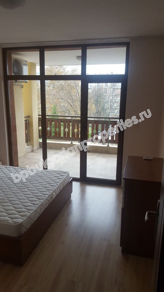 Меблированные апартаменты-люкс с видом на море рядом с пляжем в Равде