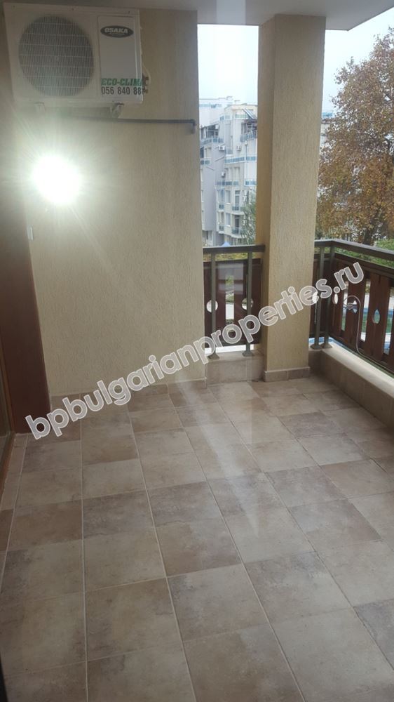 Меблированные апартаменты-люкс с видом на море рядом с пляжем в Равде