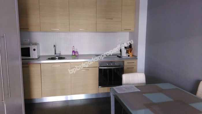 Недвижимость для инвестиции. Выгодная квартира с видом на море в комплексе-люкс на первой линии в Обзор