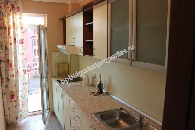 Квартира с отдельной кухней для инвестиции. Низкая такса поддержки