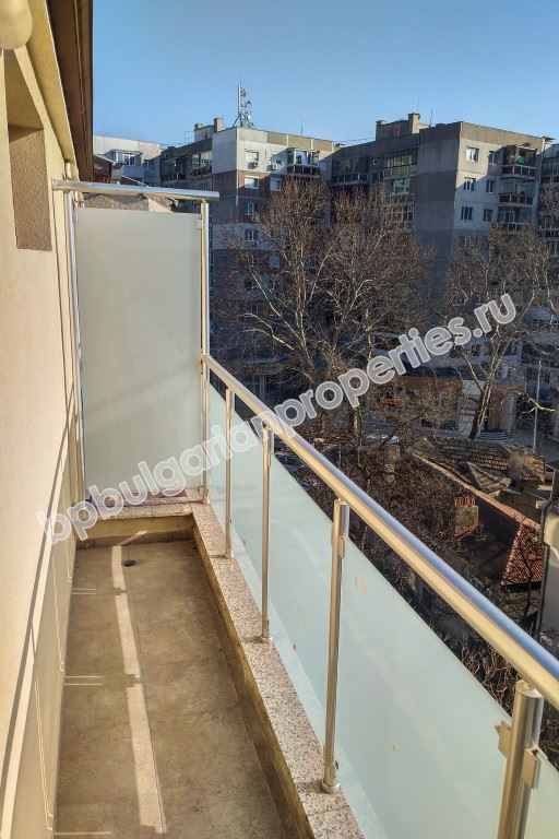 Двухуровневые апартаменты в центральной части Варны