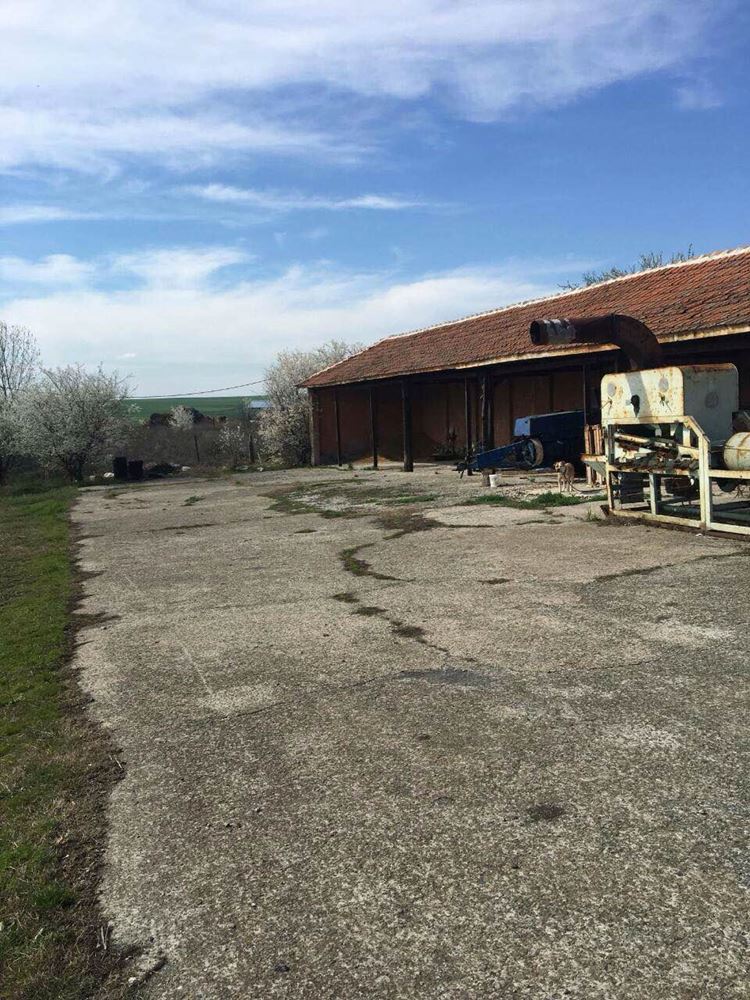 Земельный участок для производственных целей близко от Бургаса