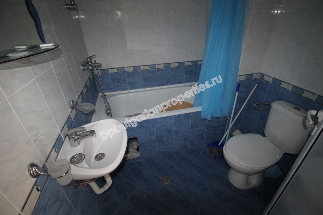 Дешевая квартира для инвестиции в 100 м от моря, Солнечный Берег