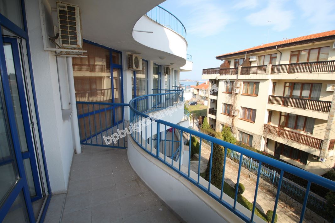 Дешевая квартира для инвестиции в 100 м от моря, Солнечный Берег