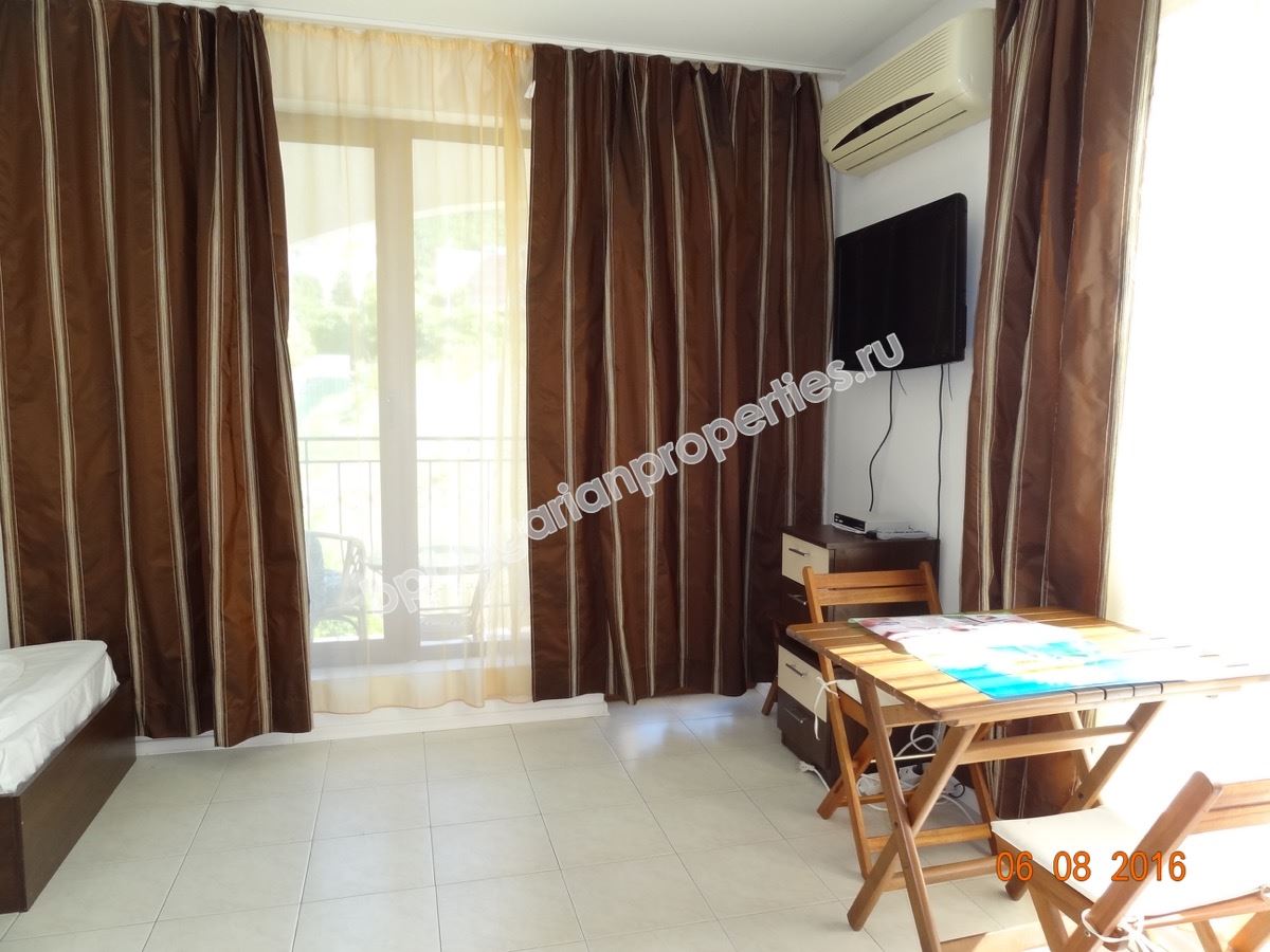 Выгодная меблированная студия в комплексе-люкс, центр Святого Власа